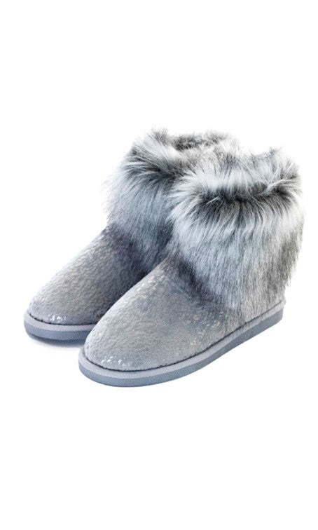 pretty you london snow leopard slipper boots in grey
